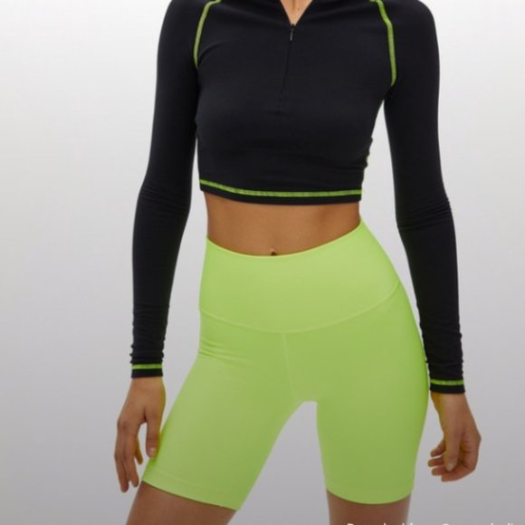 TNA Aritzia High Waisted Biker Shorts Neon Yellow Size XS - Picture 1 of 8